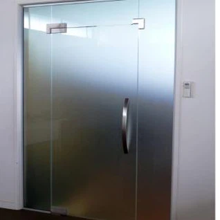 Porta a molla a pavimento