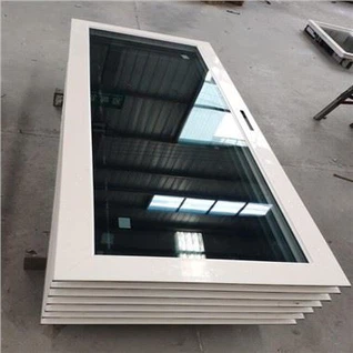 Porte anteriori in alluminio per case