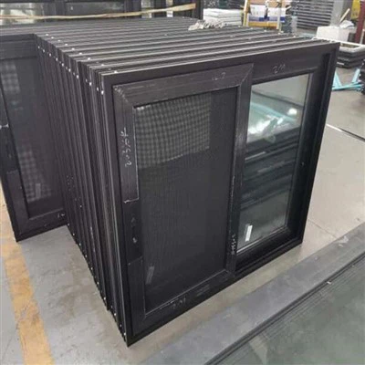 finestre a ghigliottina scorrevoli in alluminio